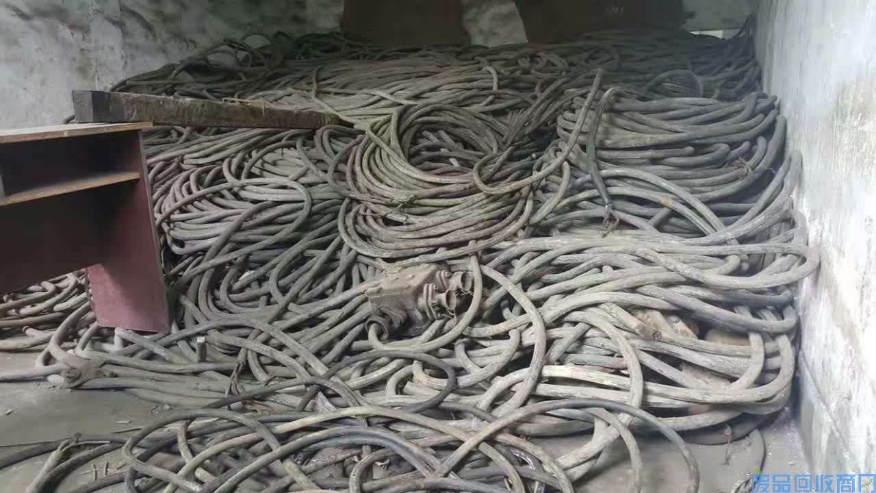 废电缆线回收图