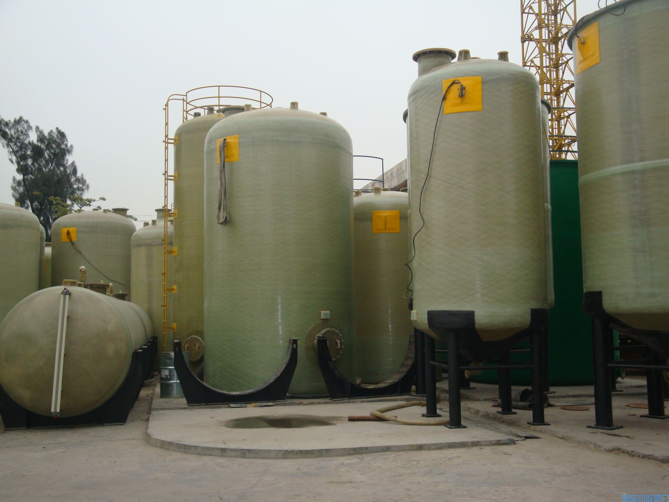 二手玻璃钢储罐出售