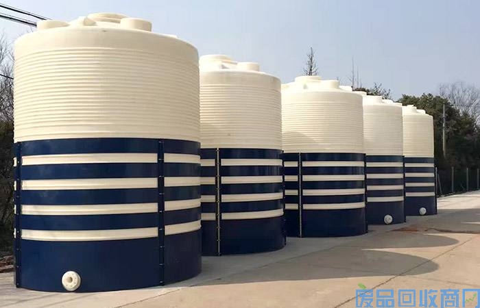 黑龙江省大量长期转让/批发/出售塑料卧式、立式储罐