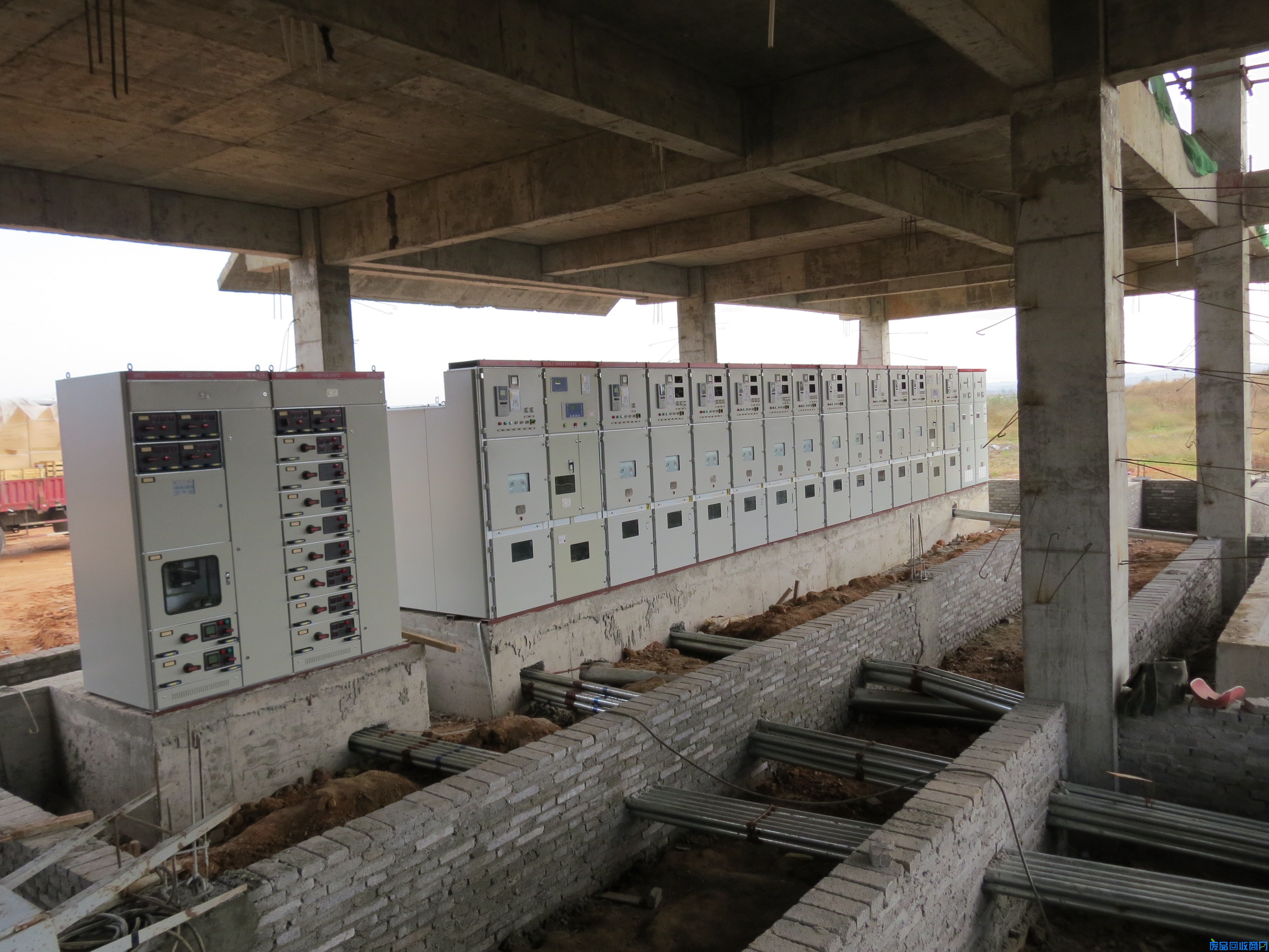 低压配电柜_母线柜_分段器回收