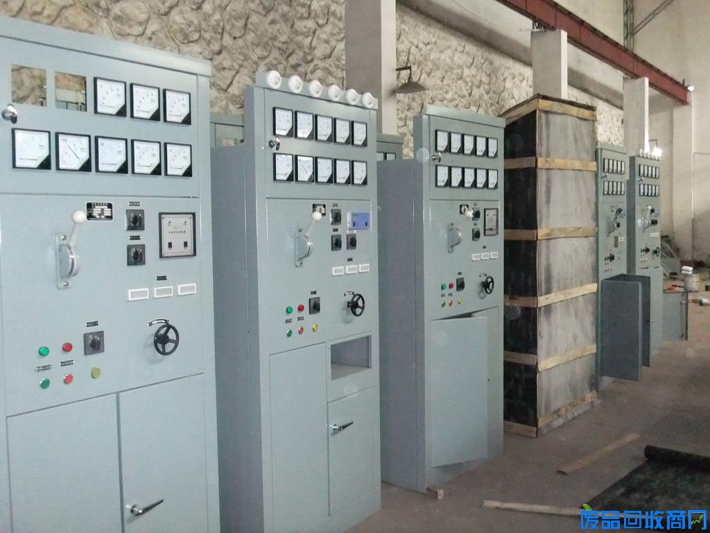 交流配电柜回收_变电箱回收