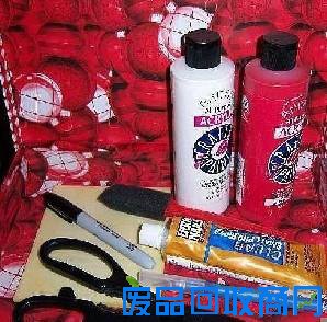 所需的颜料和道具