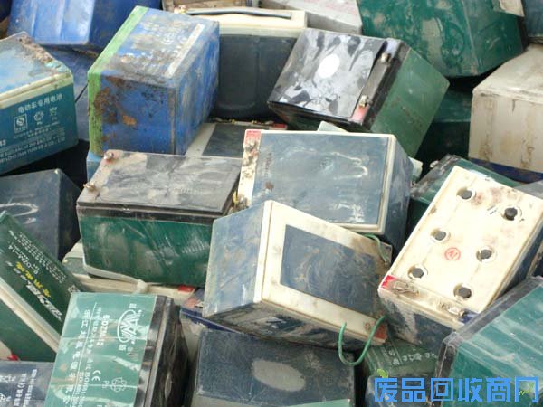 铅酸蓄电池回收图