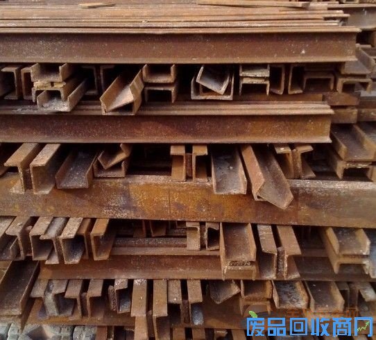 废槽钢回收图