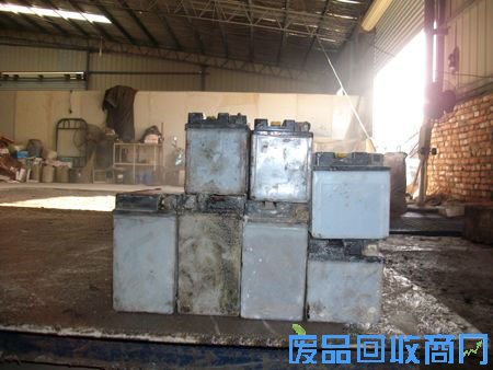 废电瓶-回收-展示图