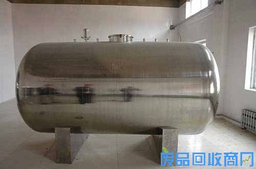 白钢罐,不锈钢储罐-回收-展示图