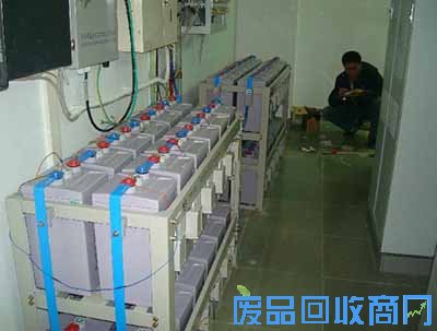 废蓄电池-回收-展示图